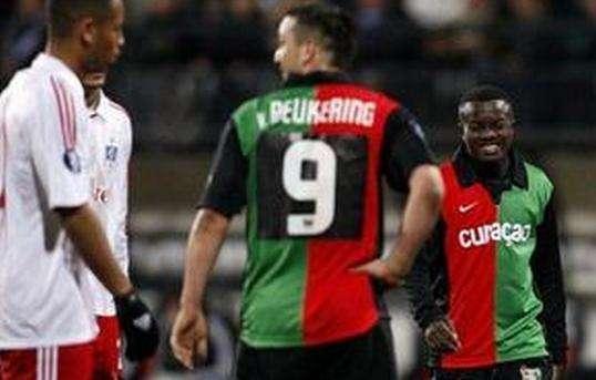 客场证明自 客场证明自