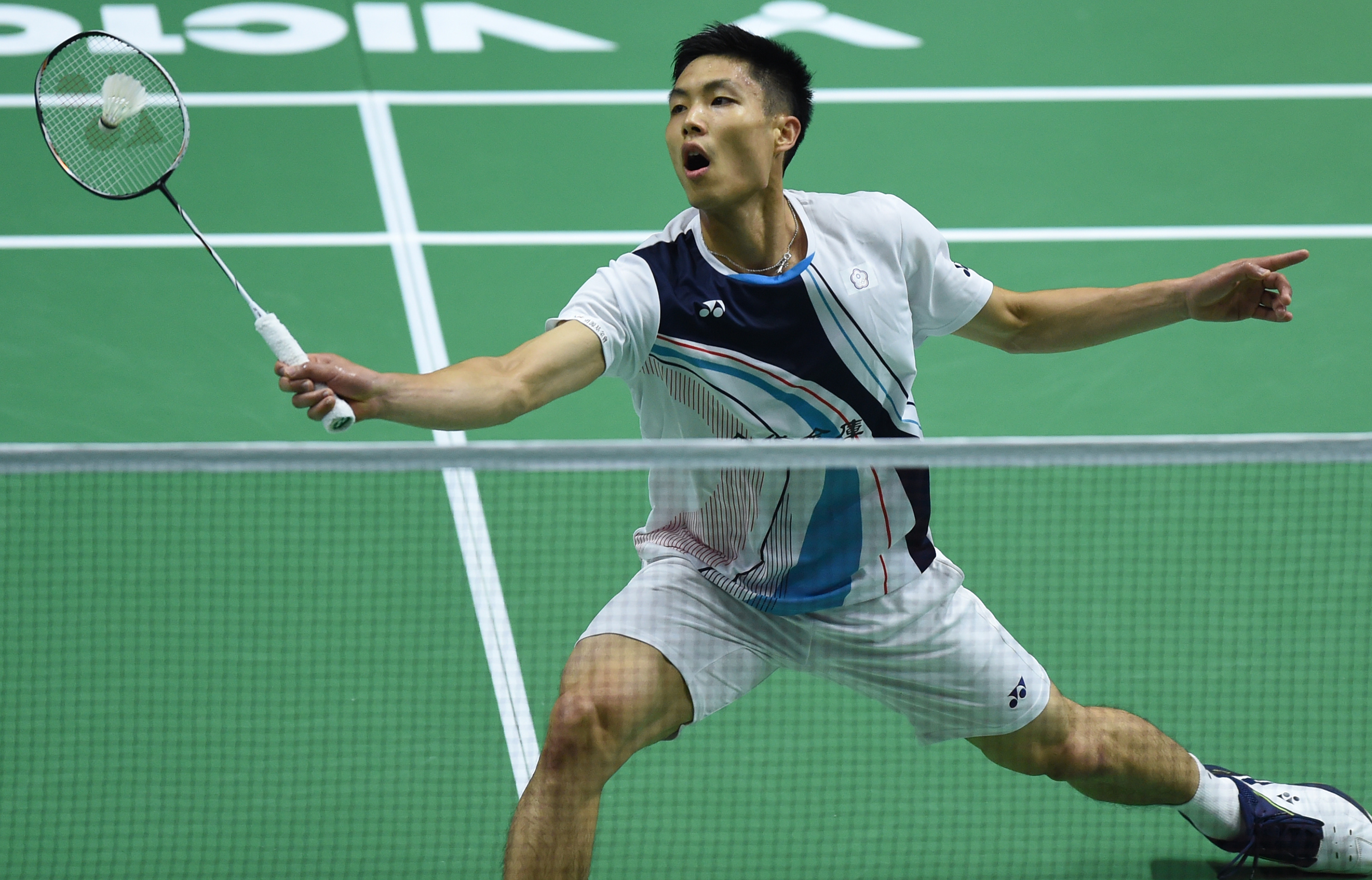 战术定位上 战术定位上